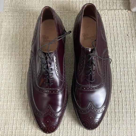 Allen Edmonds Other - NWT Allen Edmonds Lloyd wingtip Oxford shoes